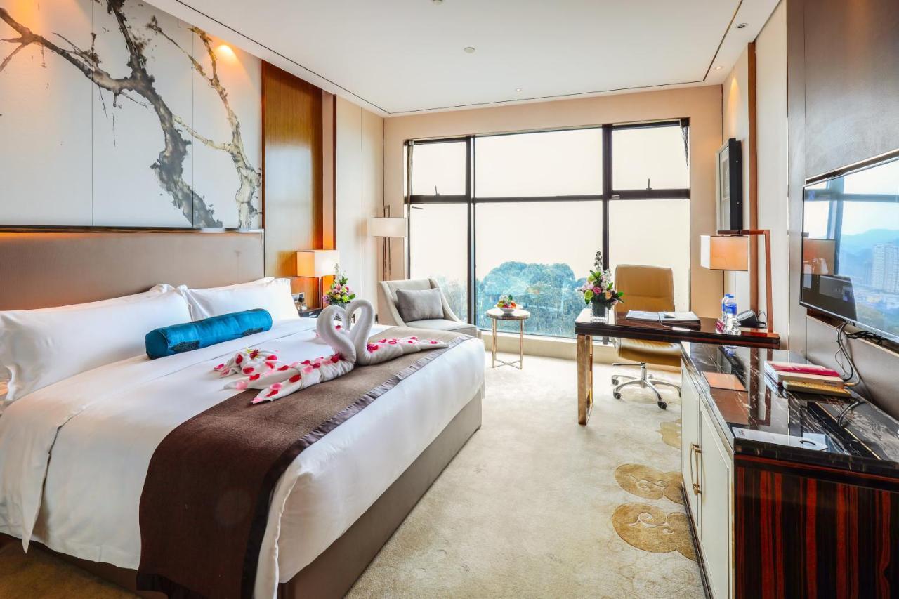 Argyle Grand Hotel Xingyi  Exterior photo