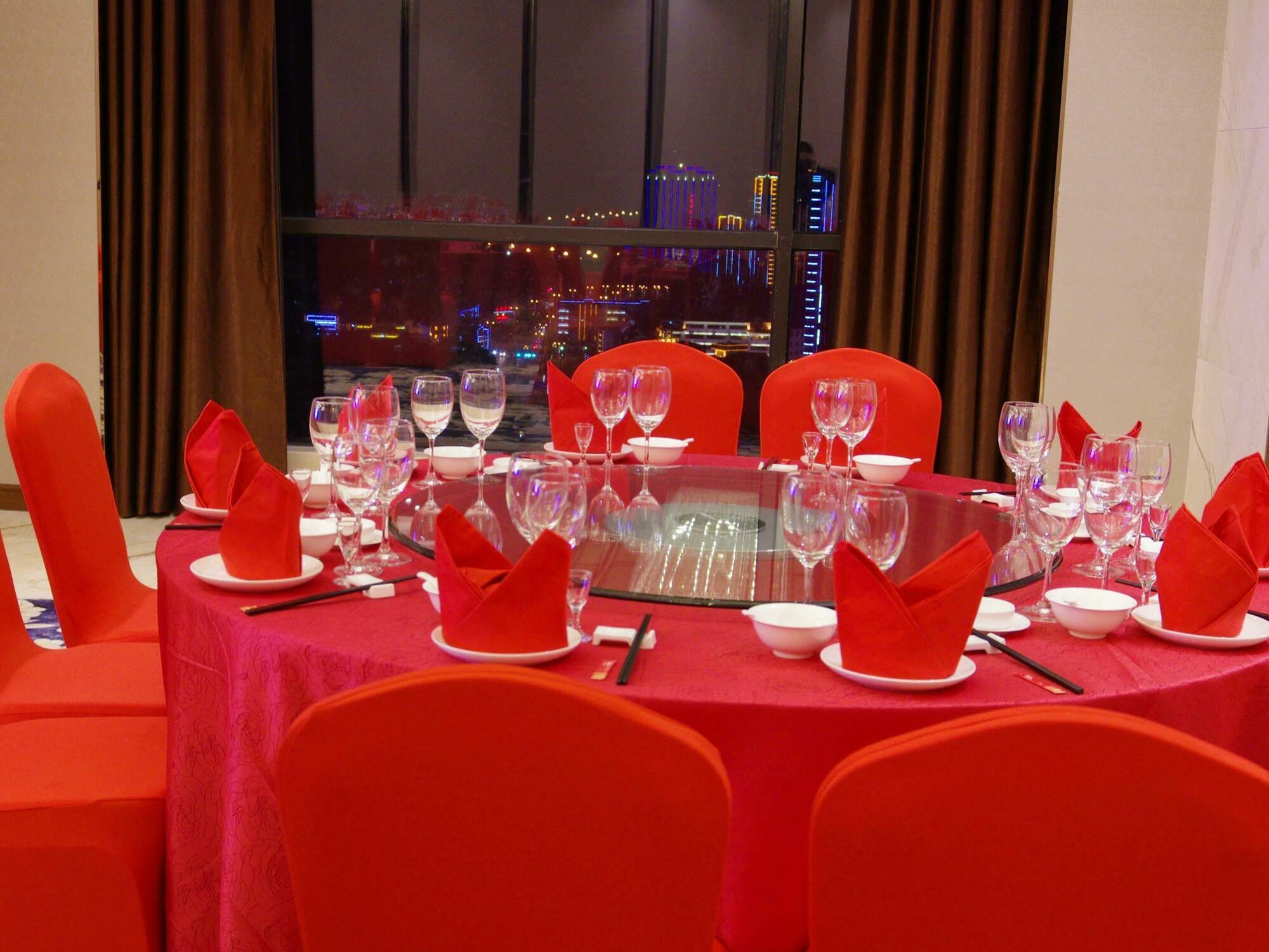 Argyle Grand Hotel Xingyi  Exterior photo